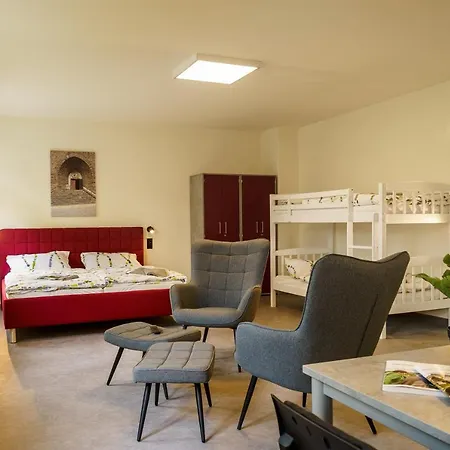 Hostel Und Gleisbett